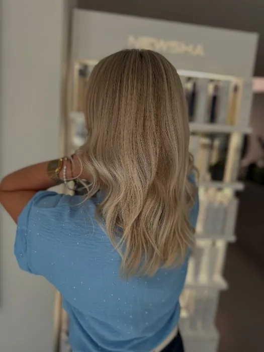 Blond in der Sonne