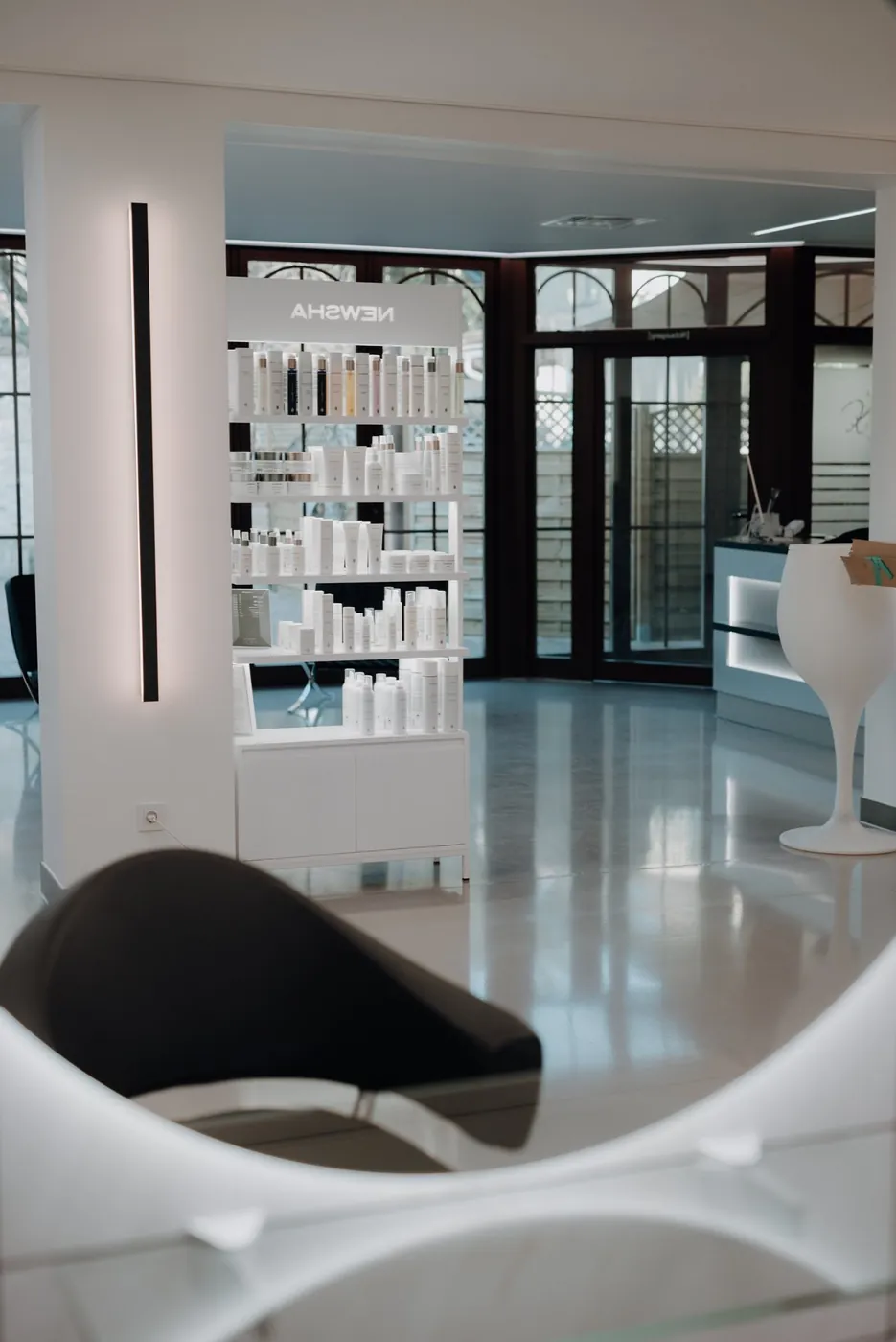 Blick durch den Salon